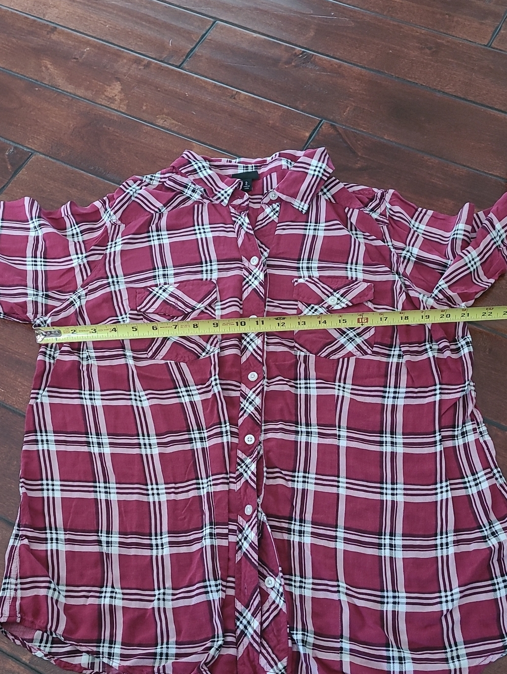 Torrid Plaid Button-Up Shirt in Burgundy and White Size 2 (2x) - Picture 4 of 8